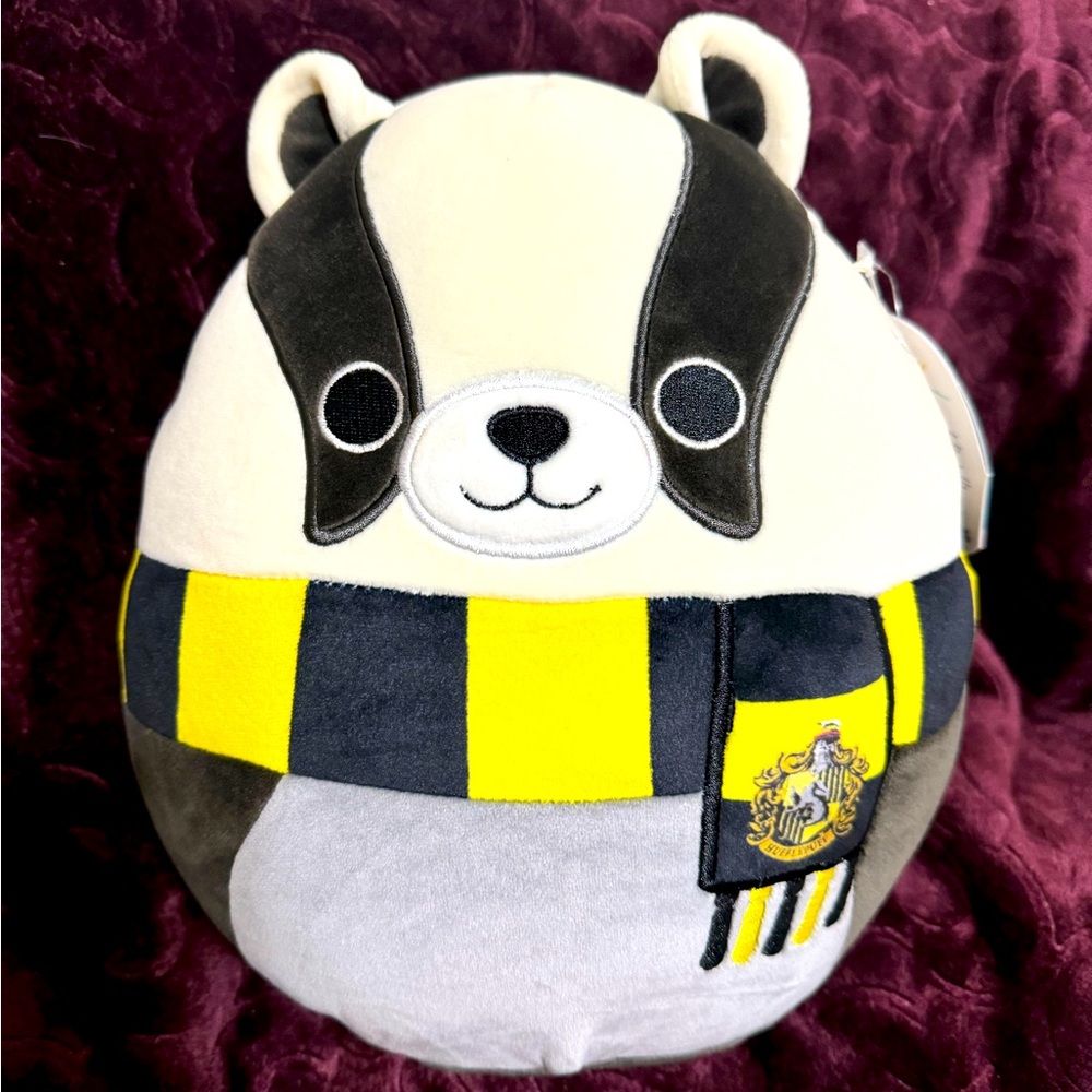 New Harry Potter Hufflepuff Badger Squishmallow